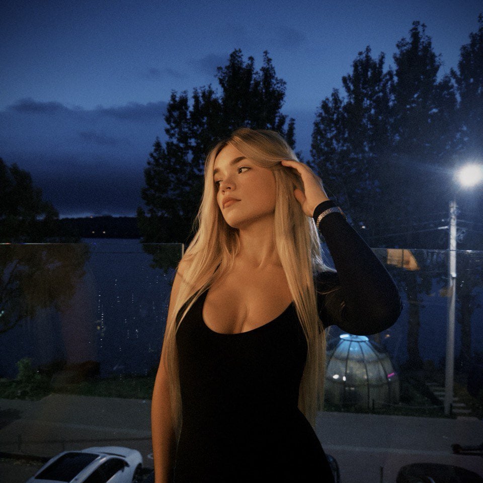 BlondaGirl_ profile