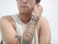 J-ze's webcam live show