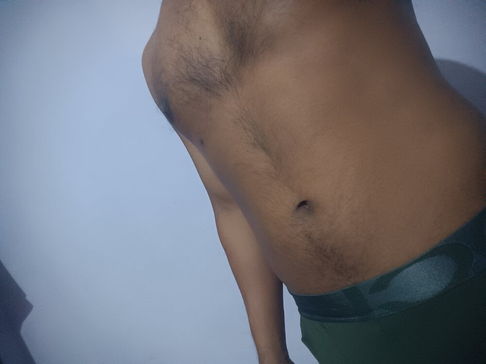 sexjames77777 profile