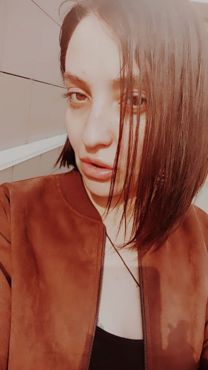 adeleAss