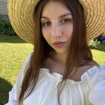 CindyWards on StripChat