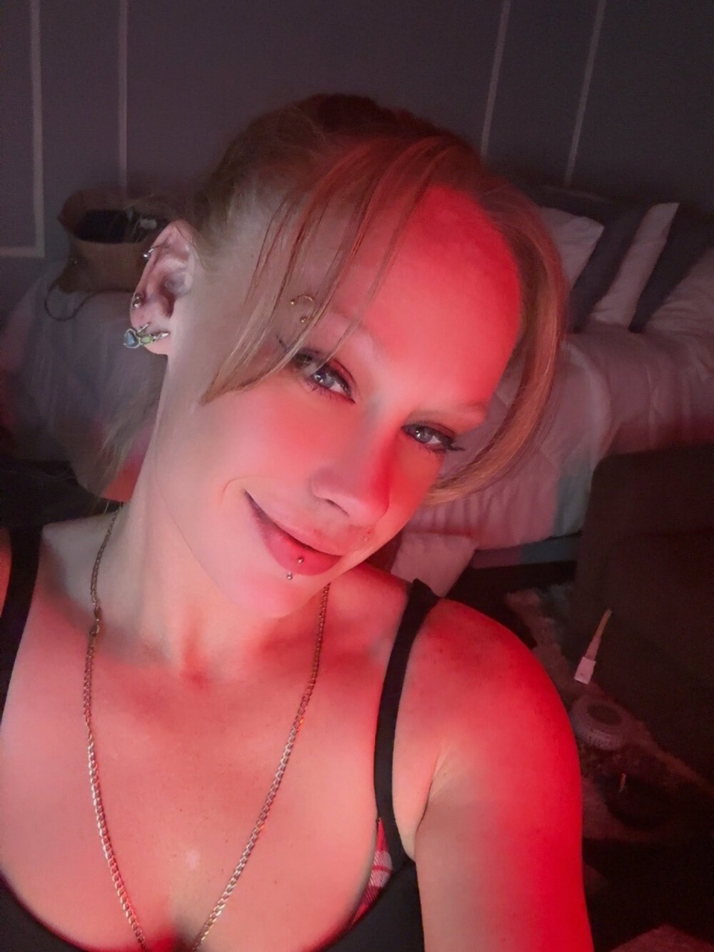 stripchat vanillanchocolatemix6969 webcam profile pic via bestlivesexchat.com