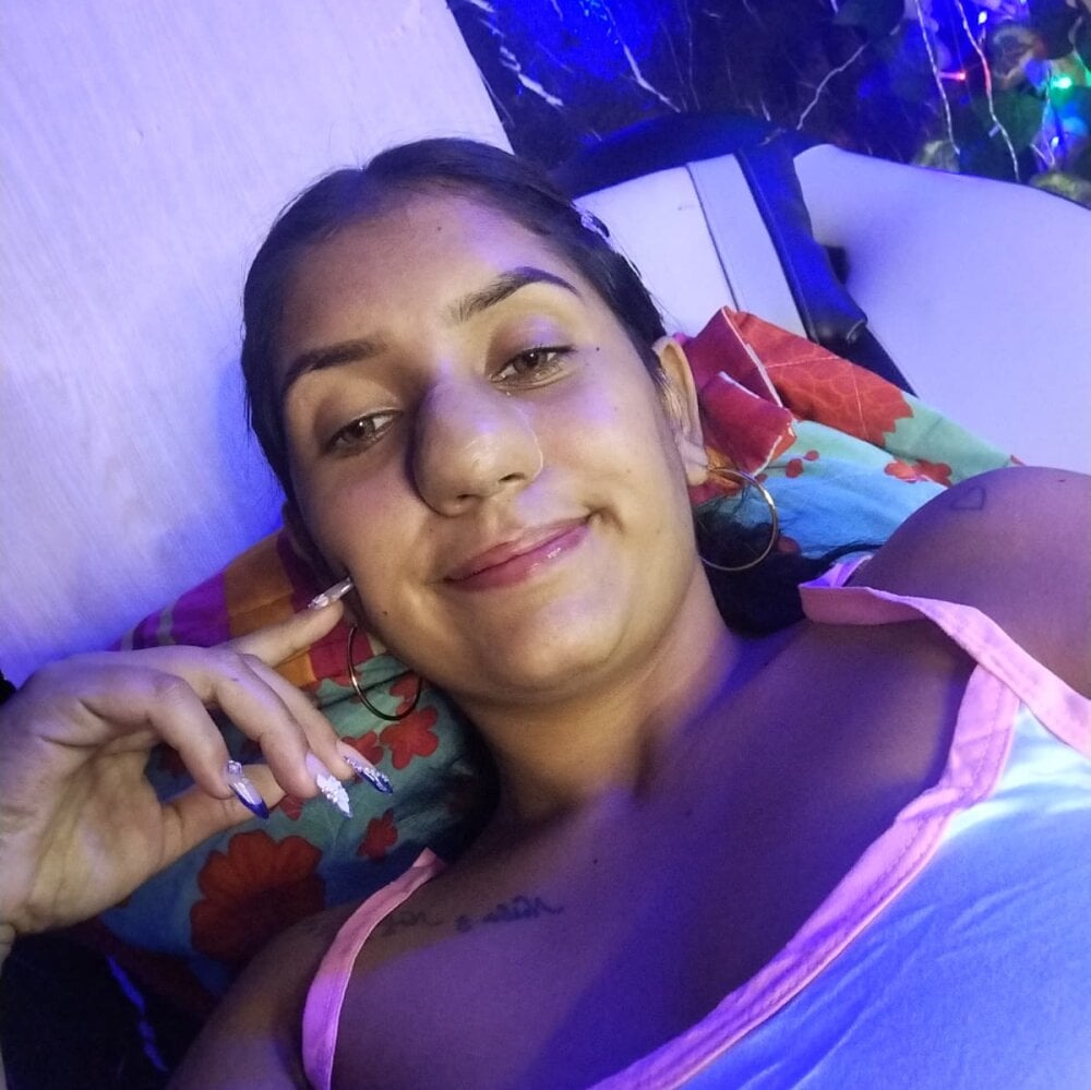 Dirty_hot_horny Offline XXX-Chat