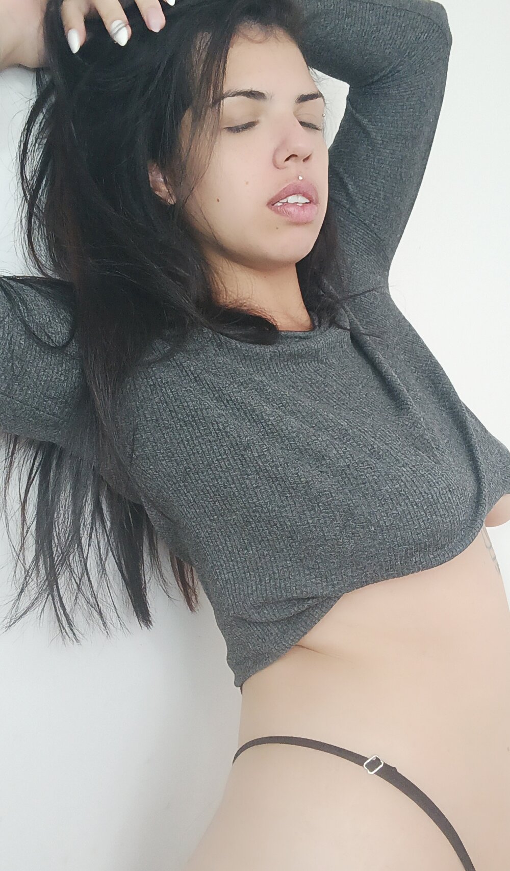 Live sex webcam photo for RafaelaMuack #289918423