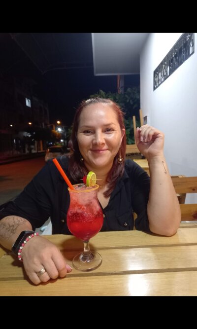 Dinajones1