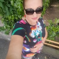 xxxhotmilfxxx's Offline XXX Chat