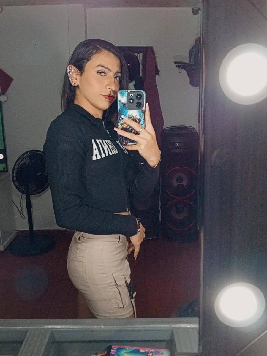 daniela_natasha profile