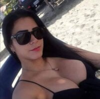 bigtits_diosamaria's webcam live show