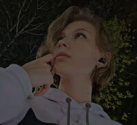 ErlineBelow's Offline Chat Room