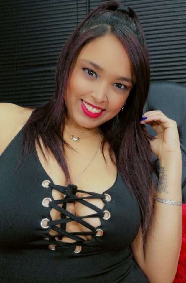 Sophiiafernandaa's Offline XXX Chat