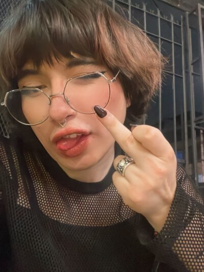 Aiko_amethyst