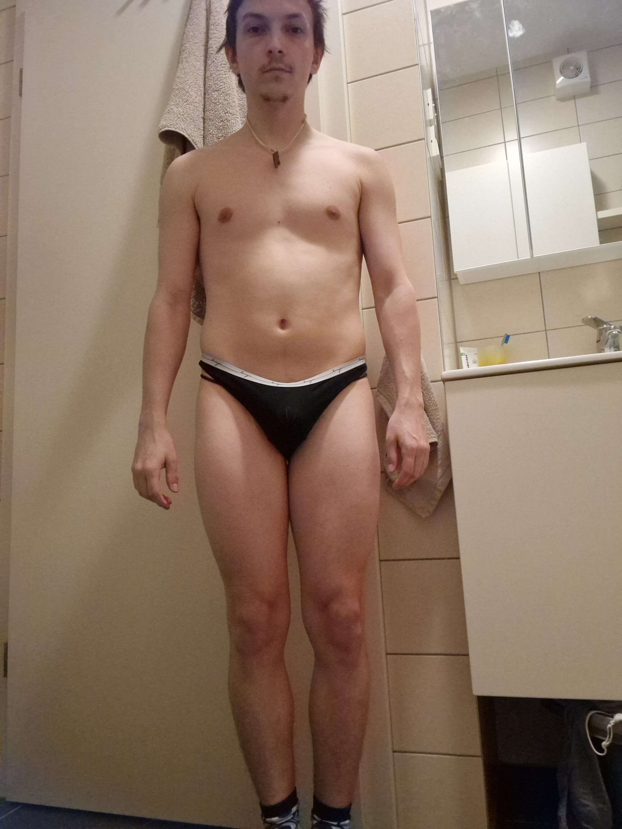 teeki12
