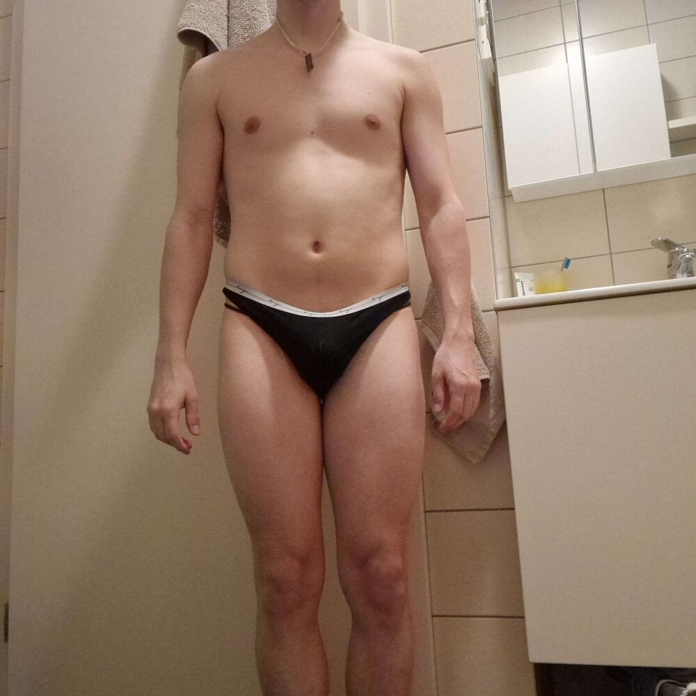 teeki12 profile