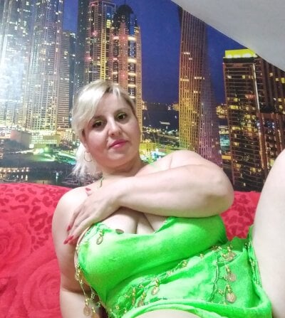 xmaria - bbw blondes