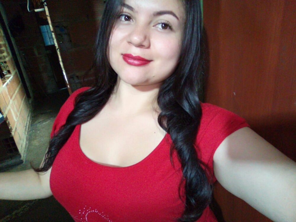 lorena_2u 🛢 chatroom