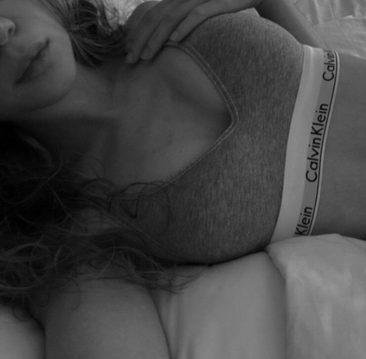 amateursex-livecam.com blackbunnyydoll livesex profile in granny cams