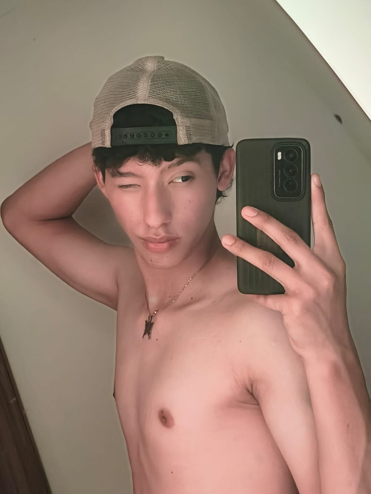 Caleb_skinny