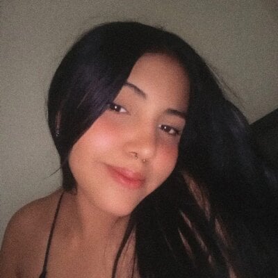 monserrath_v from stripchat