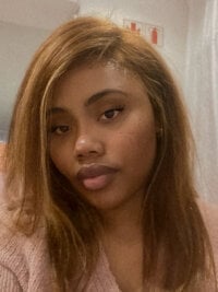 heiresskeighton's Offline Chat Room