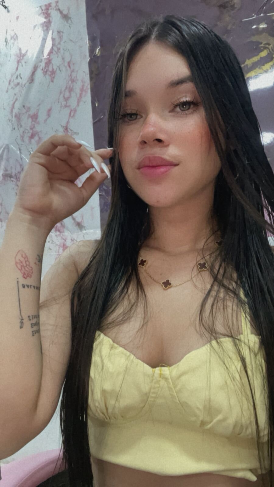 valery_009ind