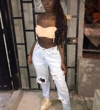 maya_ebony1's Offline Chat Room