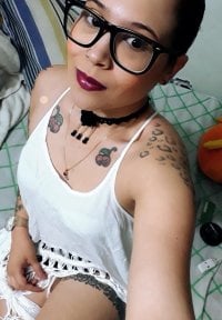 analsara's Offline Chat Room