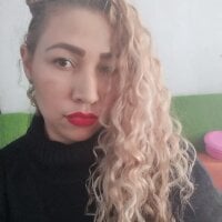 tailor__celeste's Offline Chat Room
