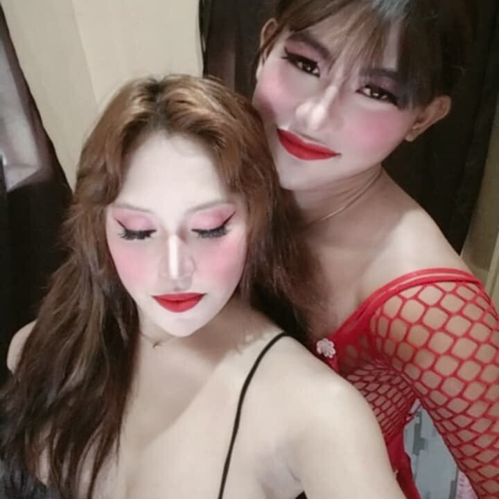 2hotfuckingtrans69