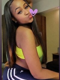 friendsmom's Offline Chat Room