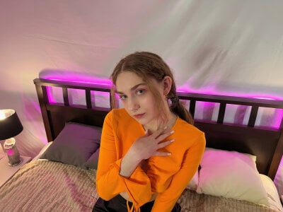 LisaEwil - Stripchat Girl 