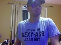 CloudyUncutVers' Offline Chat Room