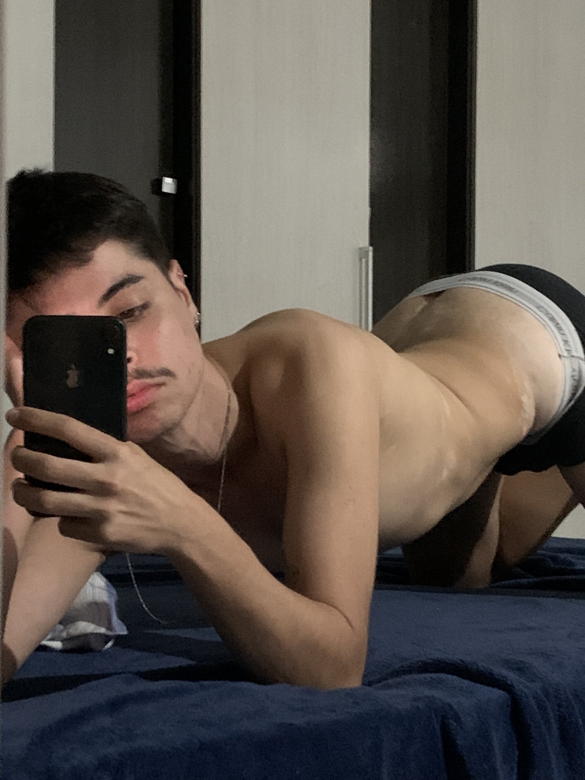 xxx_f1
