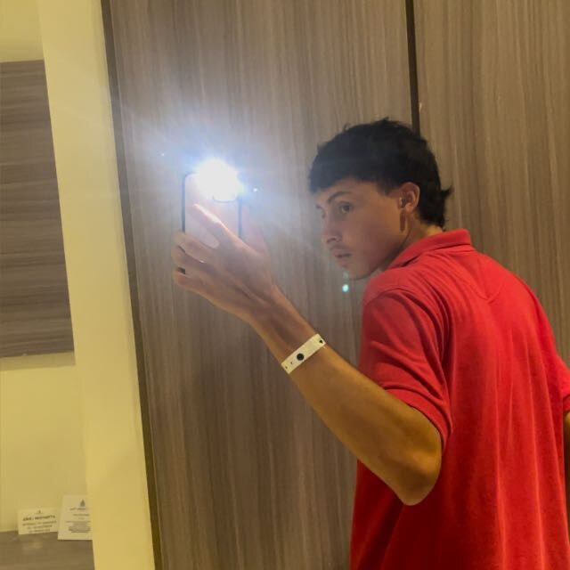 Noahthompson_