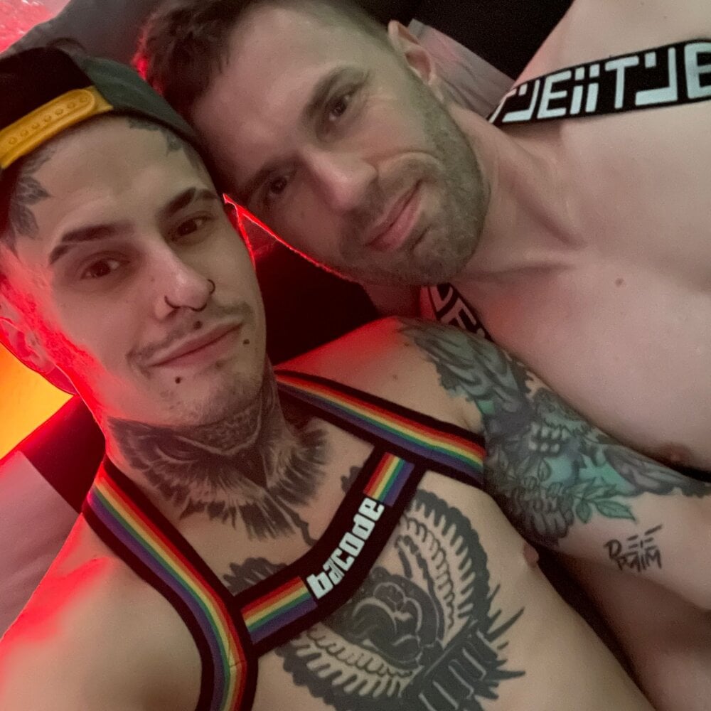 berlin_couple25 from stripchat