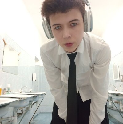 charlie_dean from stripchat