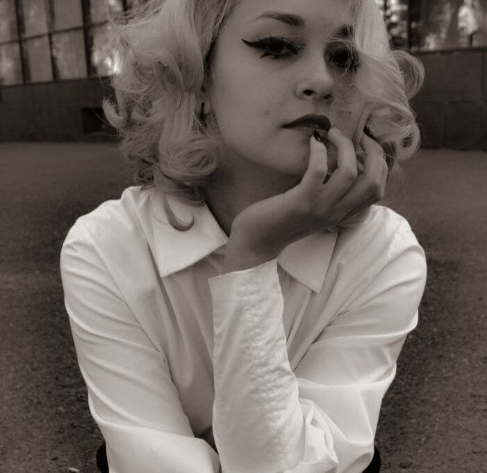 watchgirlcam.com lonniegerace livesex profile in latvia-with-love3 cams