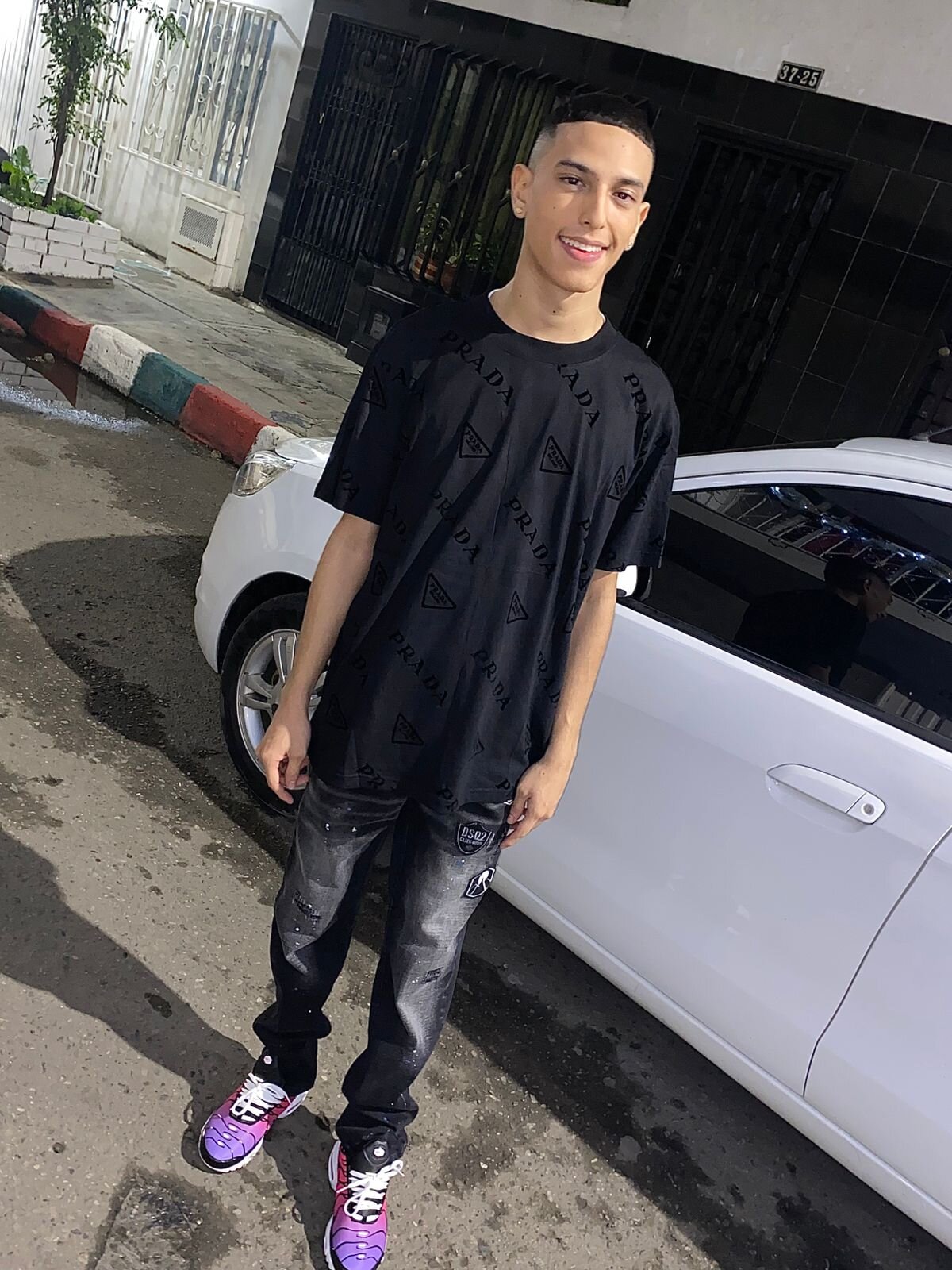 theo_hot02