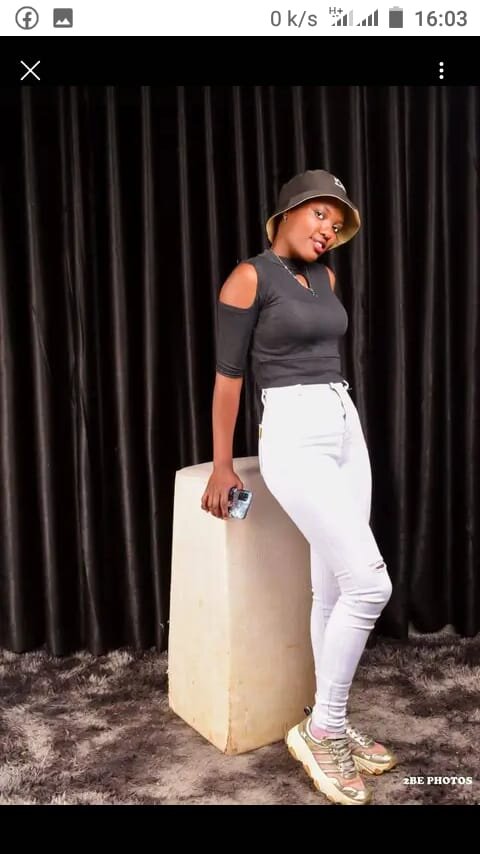 Busi_Amhale