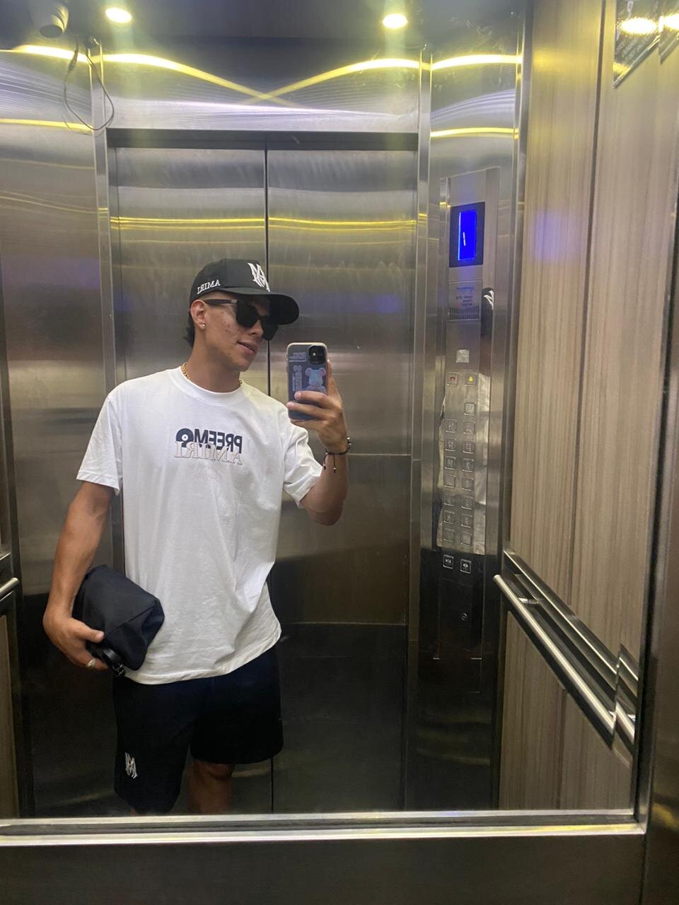 valentino_420