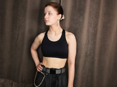 Evgenijax Female Petitewhite Online Webcam Adult