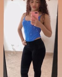 angelaaustin1 Offline XXX-Chat