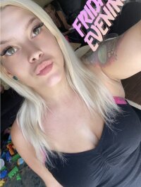 FreakNasty317's Offline XXX Chat