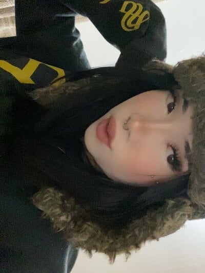 Noahdarkdolly