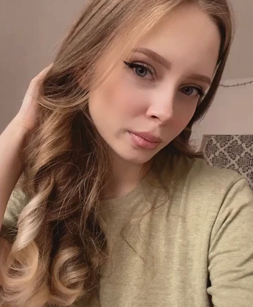 carol_mia 😧 free live webcam