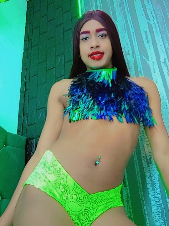 Live sex webcam photo for Amanda_Cax #289982077