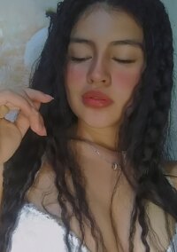 lorrainedancesj's Offline XXX Chat