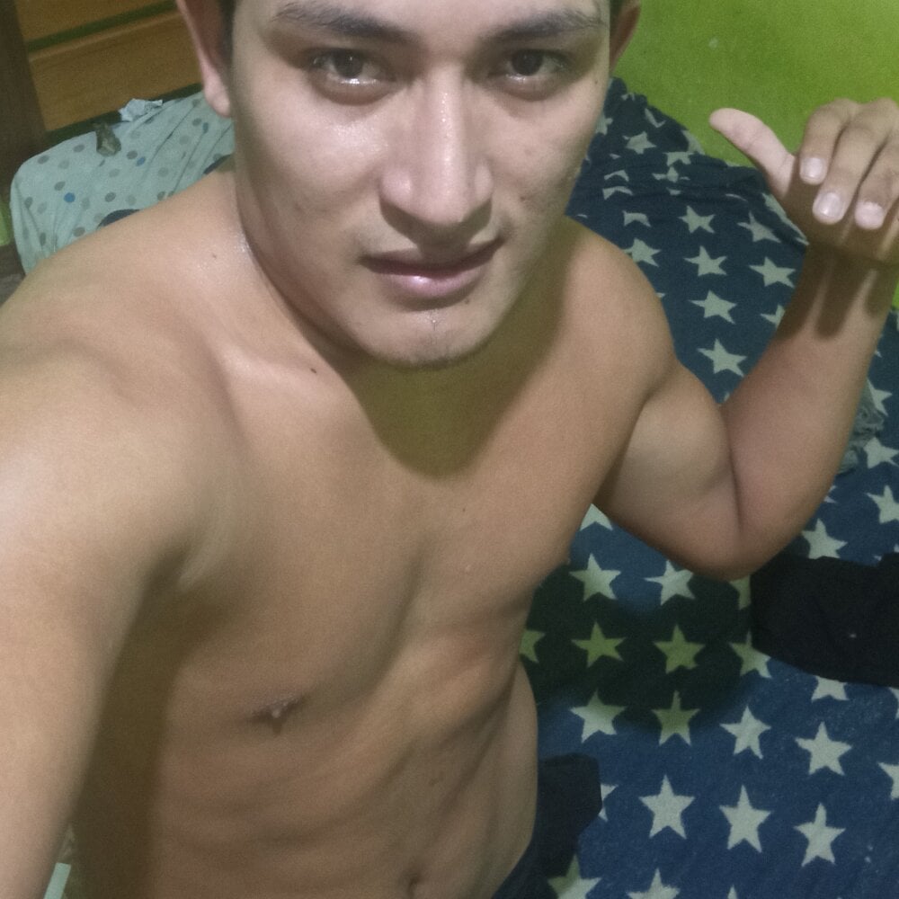 Marcoz234's Offline XXX Chat