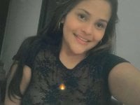 Valeria356's Offline Chat Room
