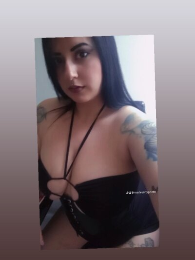 sweetshorexx from stripchat