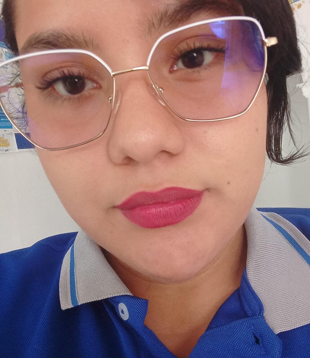 sallyy1 webcam livesex profile on livesex.fan